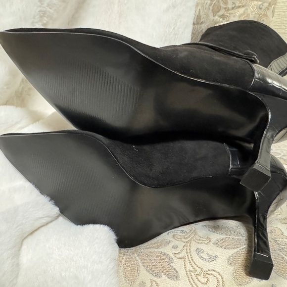 Colin Stuart Kneehigh Suede Boots - Picture 5 of 5